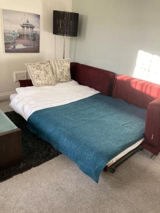 Regency Brighton Seafront Apartment Екстер'єр фото